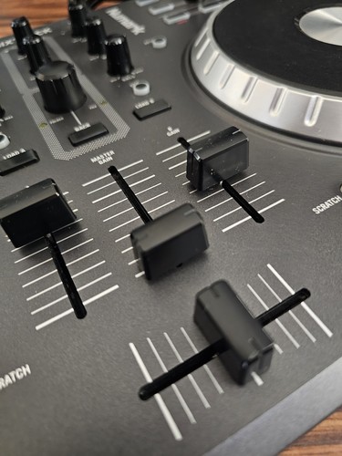 Numark mixtrack digital - numark, dj