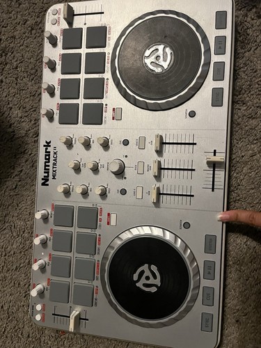 Numark mixtrack dj - ii,