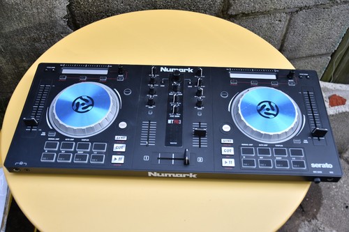 Numark mixtrack pro dj - numark,